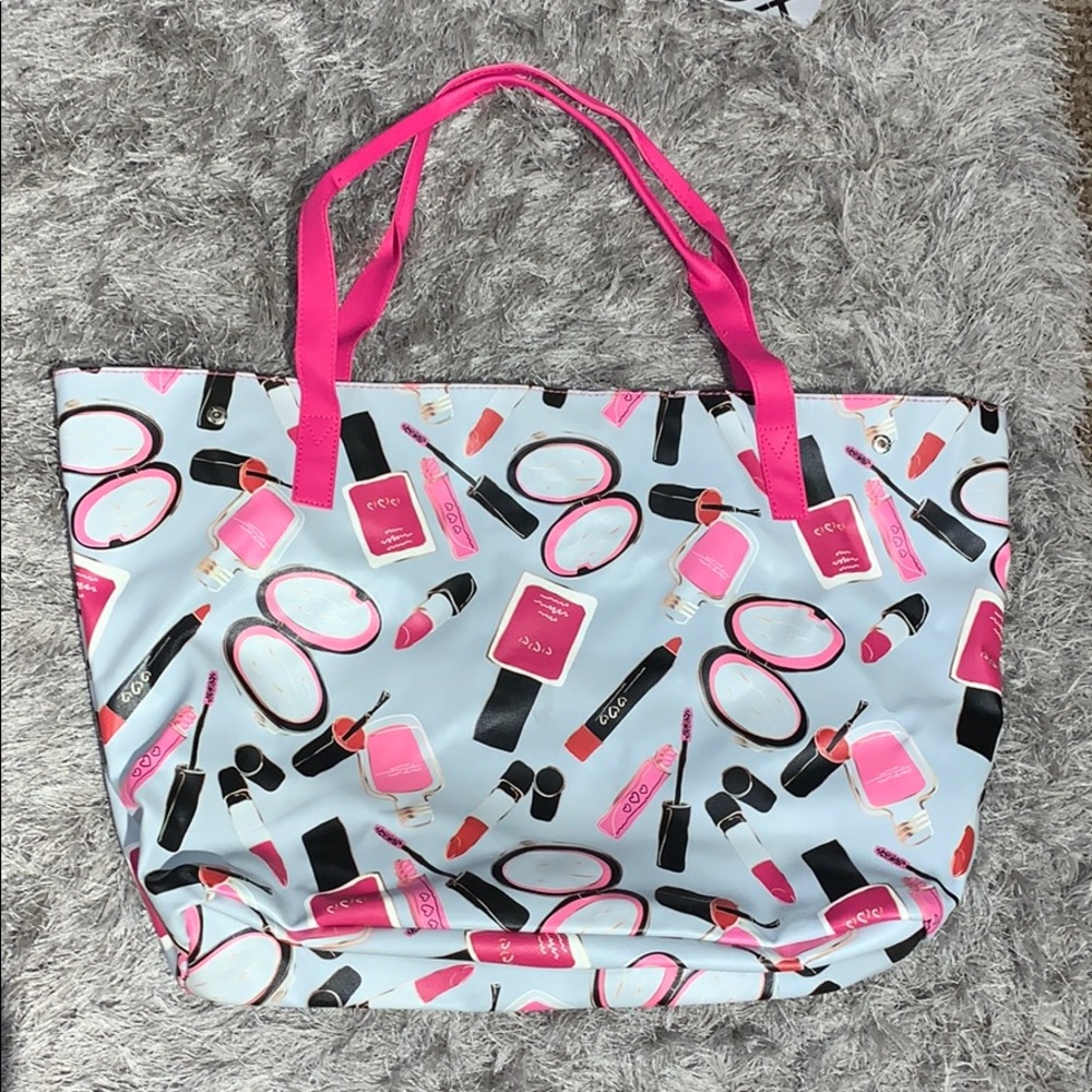 Large Tote Bag 💄